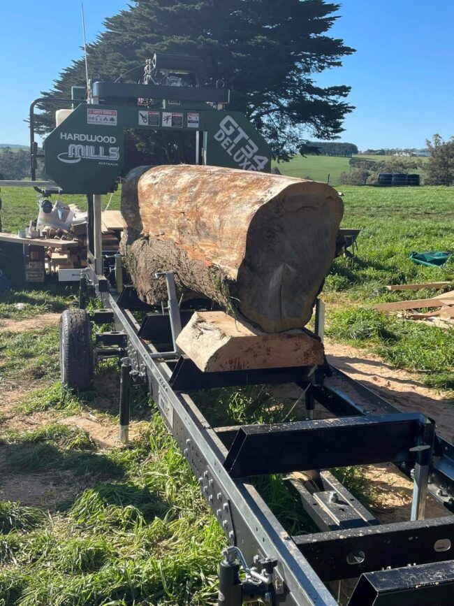 portable sawmill gt34 trailer model b